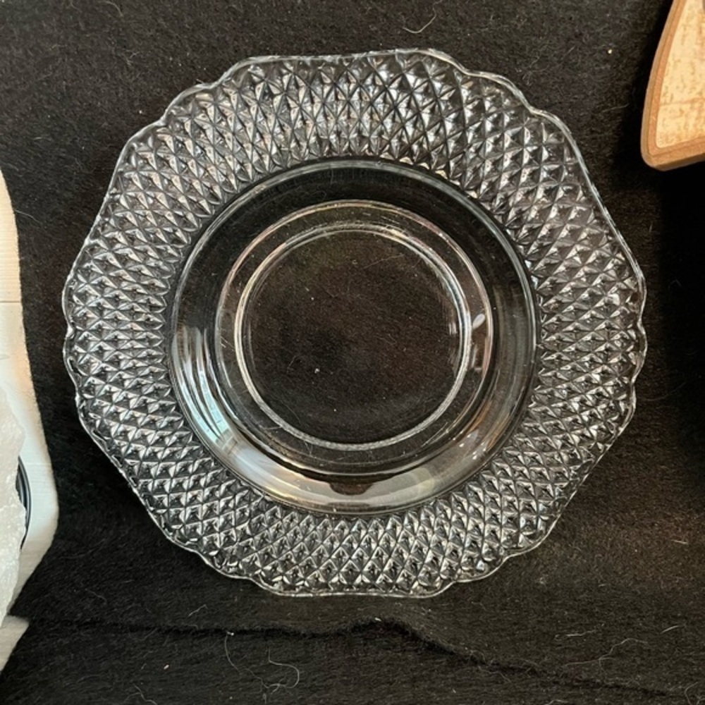 Vintage Cambridge Bread Plate 6” Diamond Point Pattern Set of Two - Picture 6 of 10